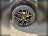 2019 Land Rover Range Rover Evoque thumbnail 30