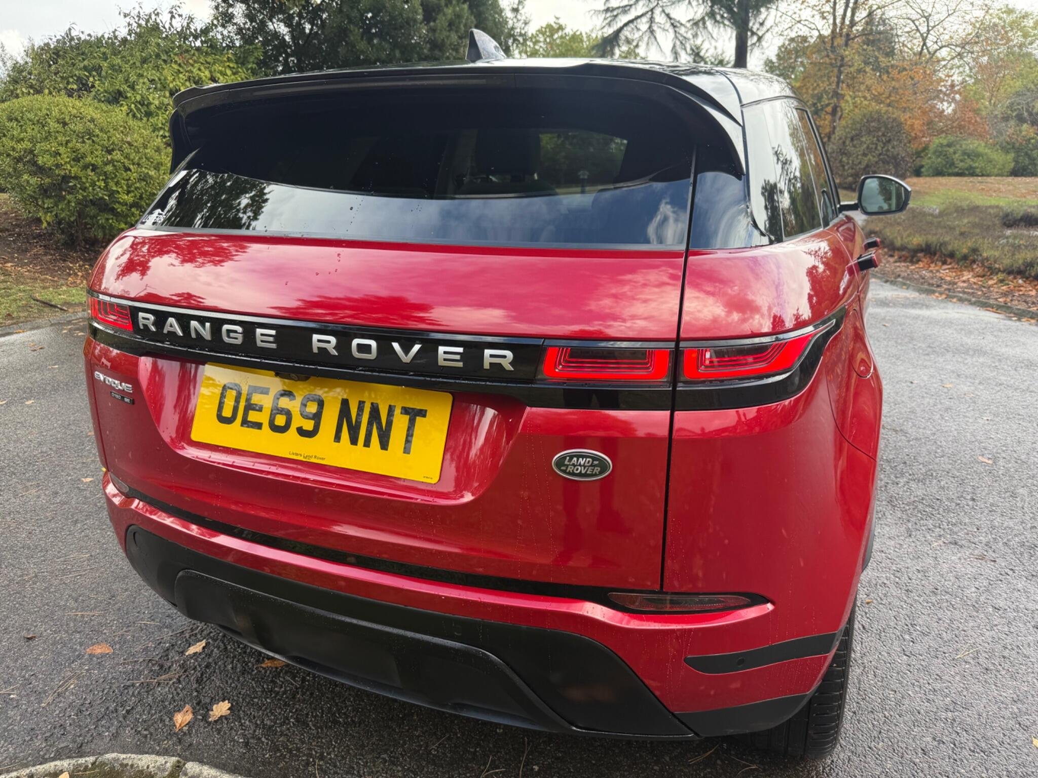 2019 Land Rover Range Rover Evoque thumbnail 19