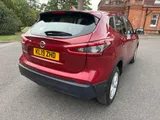 2019 Nissan Qashqai thumbnail 23