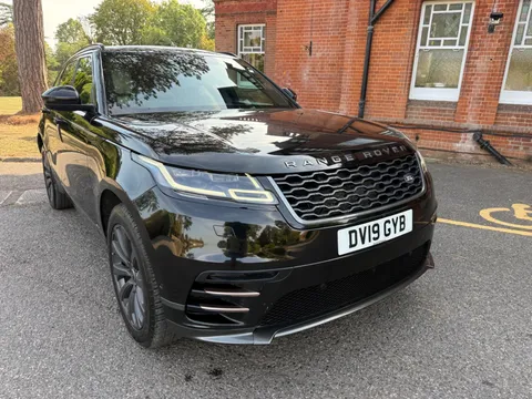 Used 2019 Land Rover Range Rover Velar R-dynamic Se D180 Auto for sale on Motoring Today