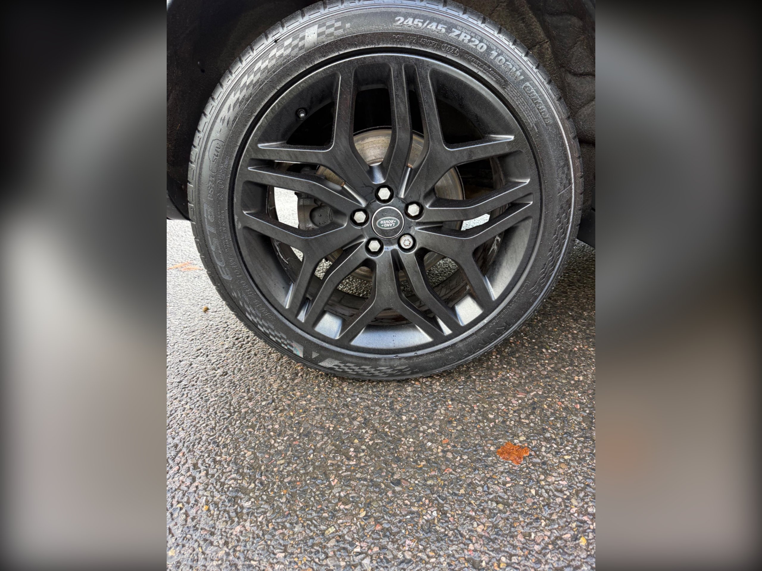 2016 Land Rover Range Rover Evoque thumbnail 33