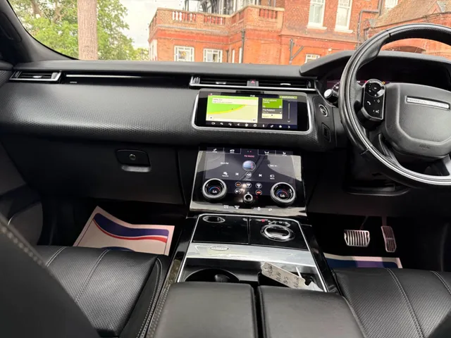 2018 Land Rover Range Rover Velar — photo 3