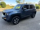 2022 Jeep Renegade thumbnail 19