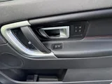 2017 Land Rover Discovery Sport thumbnail 53