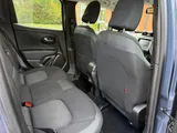 2022 Jeep Renegade thumbnail 32