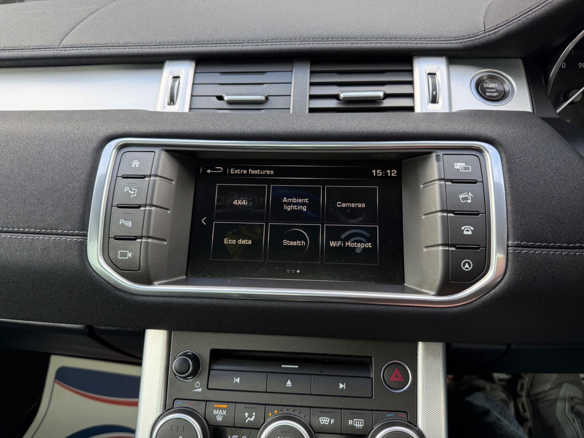 2016 Land Rover Range Rover Evoque thumbnail 56