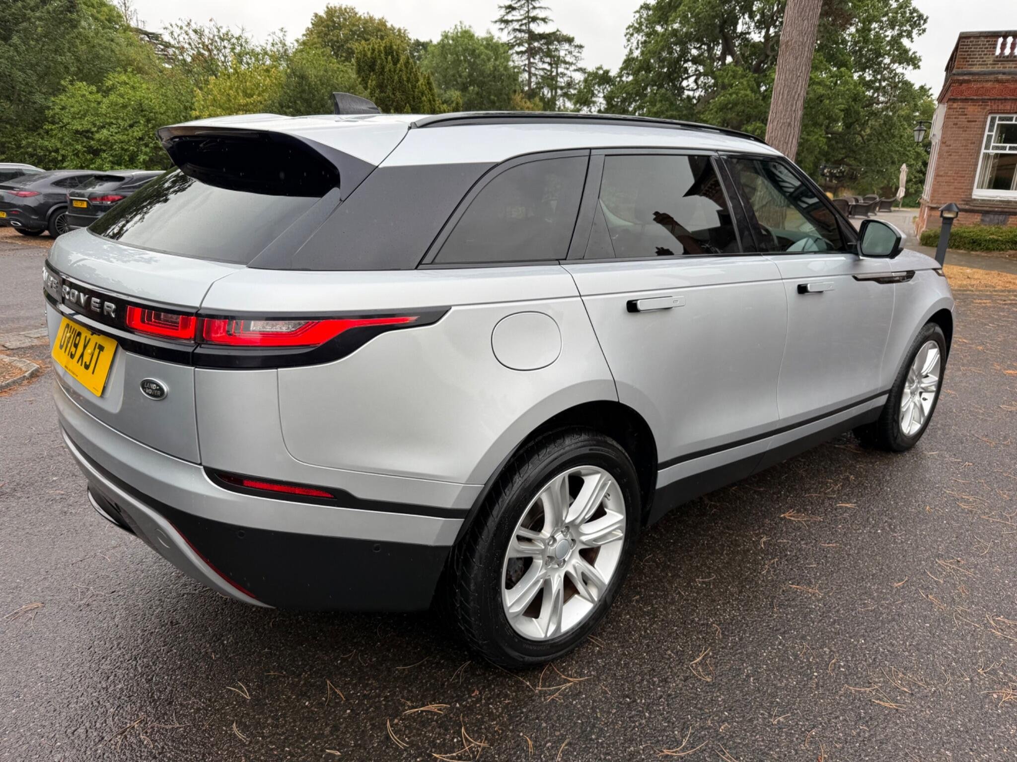 2019 Land Rover Range Rover Velar thumbnail 25