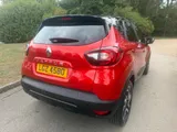 2018 Renault Captur thumbnail 20