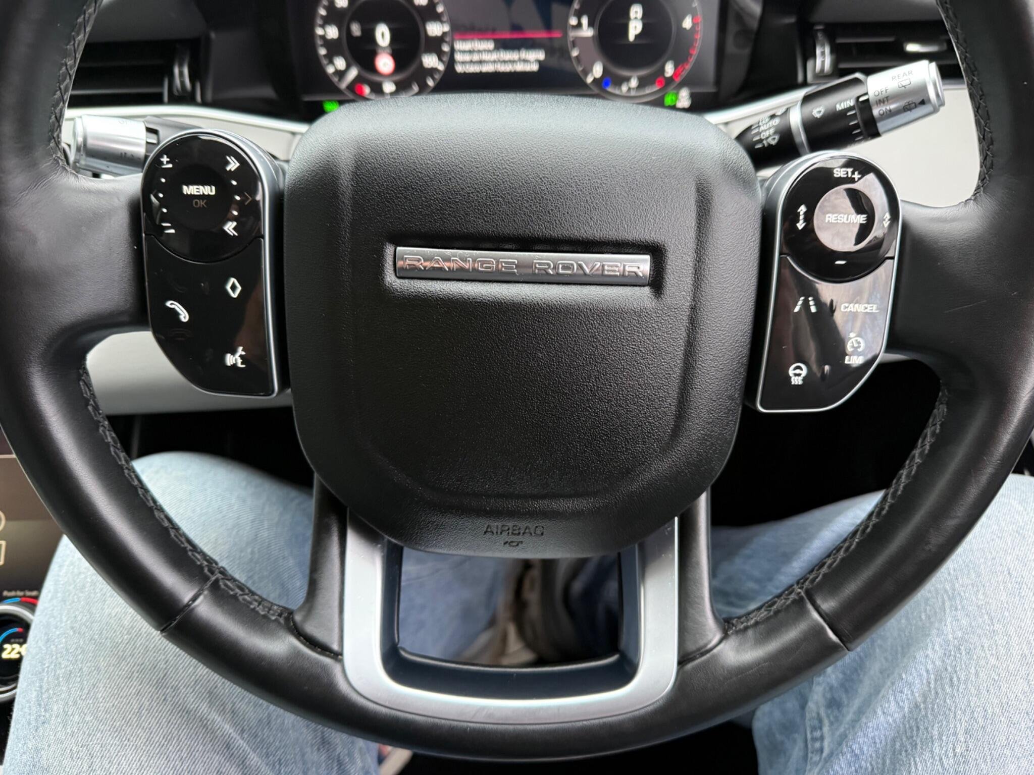 2019 Land Rover Range Rover Evoque thumbnail 5