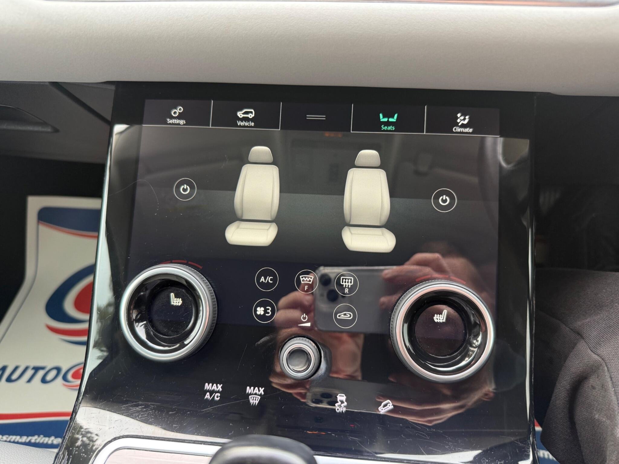 2019 Land Rover Range Rover Evoque thumbnail 63