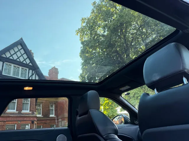 2018 Land Rover Range Rover Evoque — photo 4