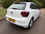 2020 Volkswagen Polo thumbnail 25