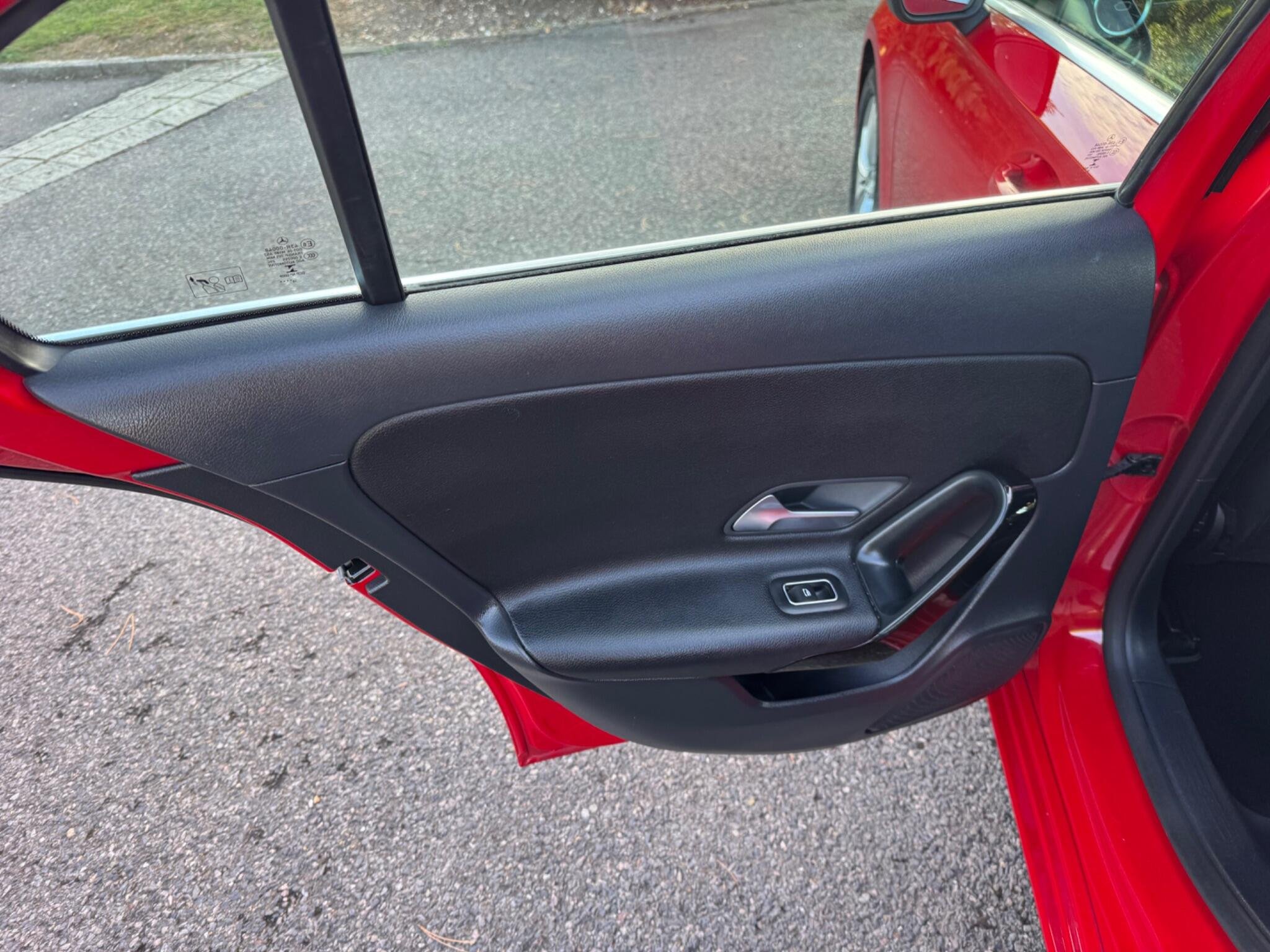 2019 Mercedes-Benz A-Class thumbnail 20