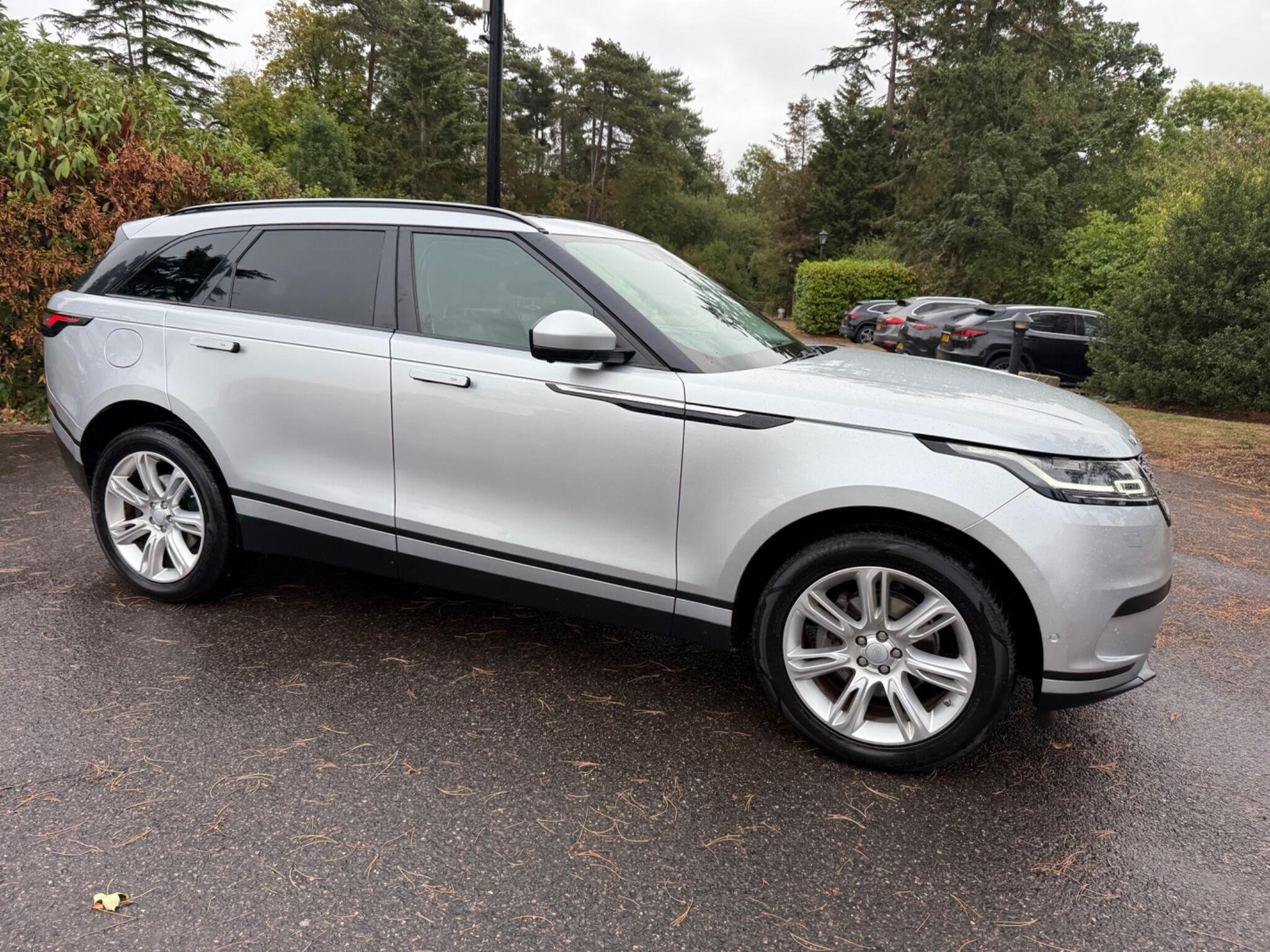 2019 Land Rover Range Rover Velar thumbnail 12