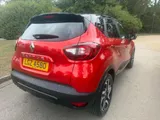 2018 Renault Captur thumbnail 21