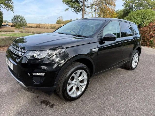 2015 Land Rover Discovery Sport — photo 2