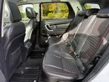 2017 Land Rover Discovery Sport thumbnail 35