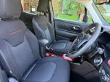 2022 Jeep Renegade thumbnail 41