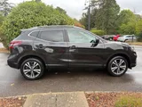 2017 Nissan Qashqai thumbnail 7