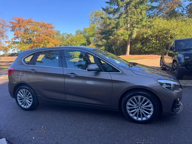 2018 BMW 2 Series — photo 3