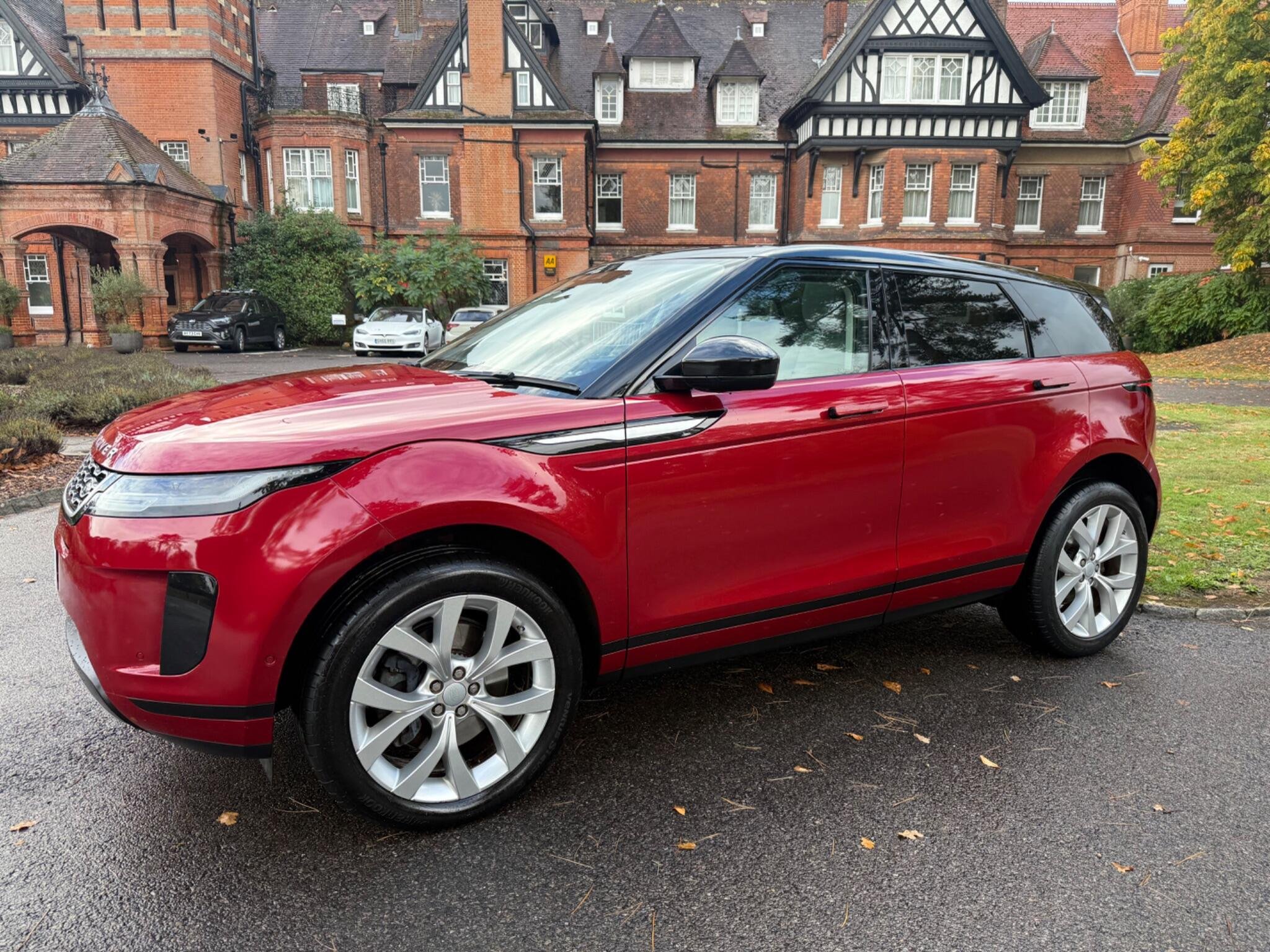 2019 Land Rover Range Rover Evoque thumbnail 16