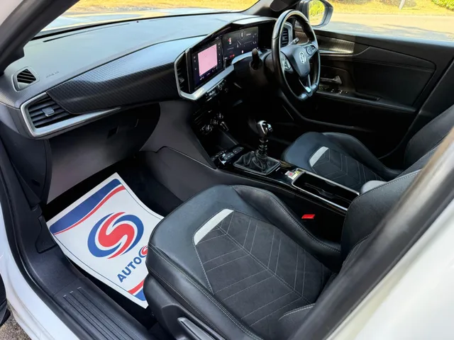 2023 Vauxhall Mokka — photo 3