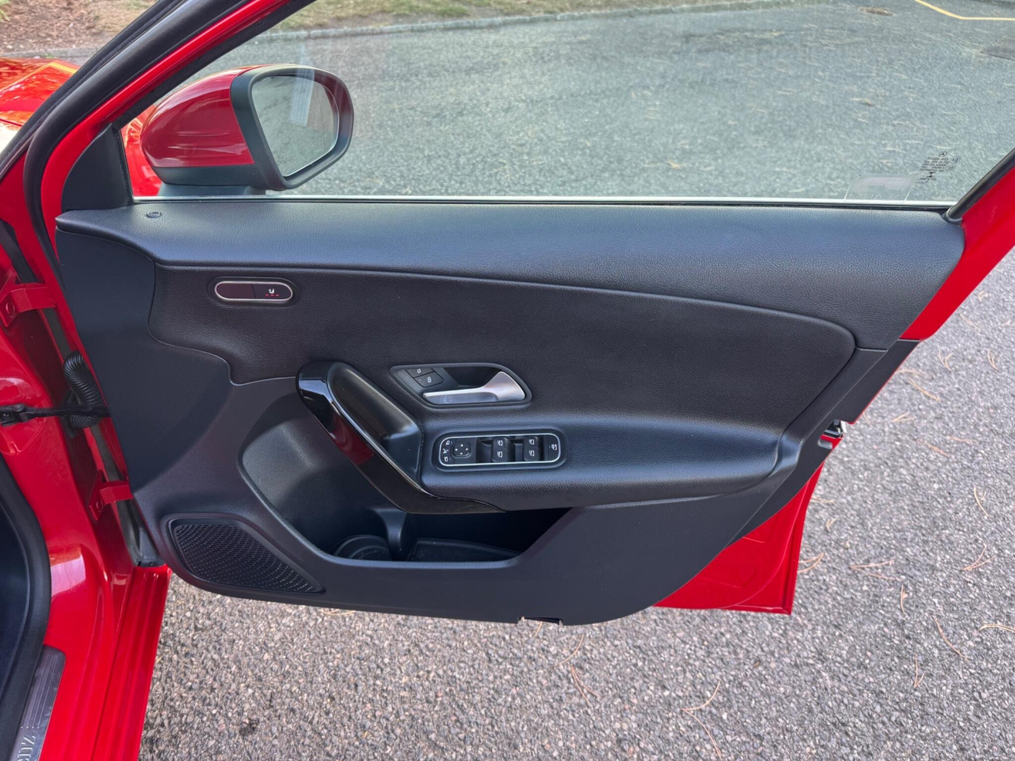 2019 Mercedes-Benz A-Class thumbnail 18