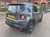 2022 Jeep Renegade thumbnail 9