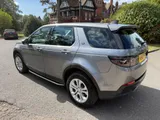 2019 Land Rover Discovery Sport thumbnail 23