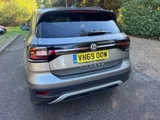 2019 Volkswagen T-Cross thumbnail 9