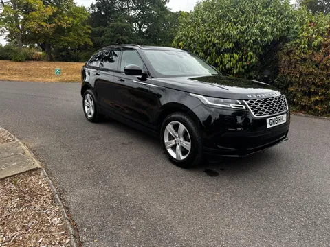 Used 2019 Land Rover Range Rover Velar S D180 Auto for sale on Motoring Today