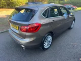 2018 BMW 2 Series thumbnail 9