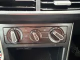 2020 Volkswagen Polo thumbnail 39
