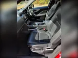 2019 Jaguar F-Pace thumbnail 39