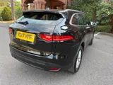2017 Jaguar F-Pace thumbnail 15
