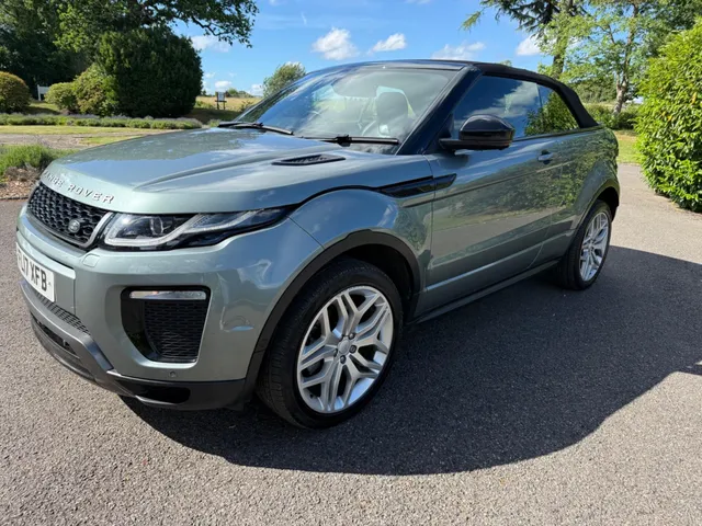 2017 Land Rover Range Rover Evoque — photo 2