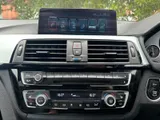 2017 BMW 3 Series thumbnail 35