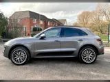 2015 Porsche Macan thumbnail 2