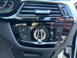 2019 BMW 5 Series thumbnail 23