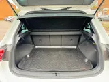 2017 Volkswagen Tiguan thumbnail 61