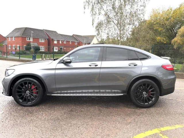 2018 Mercedes-Benz GLC — photo 2