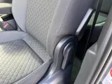 2019 Volkswagen Tiguan thumbnail 44