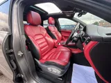 2015 Porsche Macan thumbnail 3