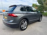 2019 Volkswagen Tiguan thumbnail 14