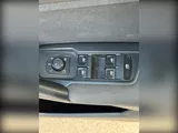 2019 Volkswagen Tiguan thumbnail 21