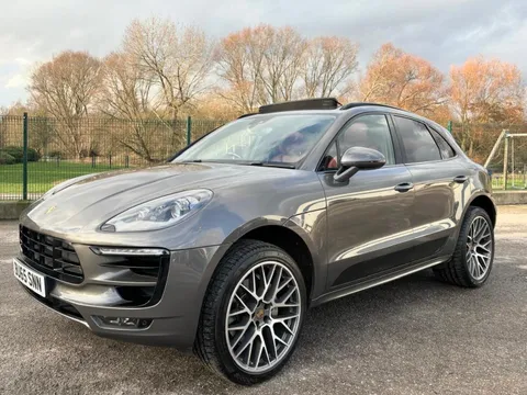 Used 2015 Porsche Macan S D Semi-auto for sale on Motoring Today