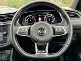 2017 Volkswagen Tiguan thumbnail 7