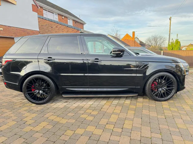 2019 Land Rover Range Rover Sport — photo 2