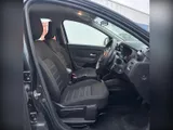 2022 Dacia Duster thumbnail 18