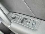 2017 Volkswagen Tiguan thumbnail 36